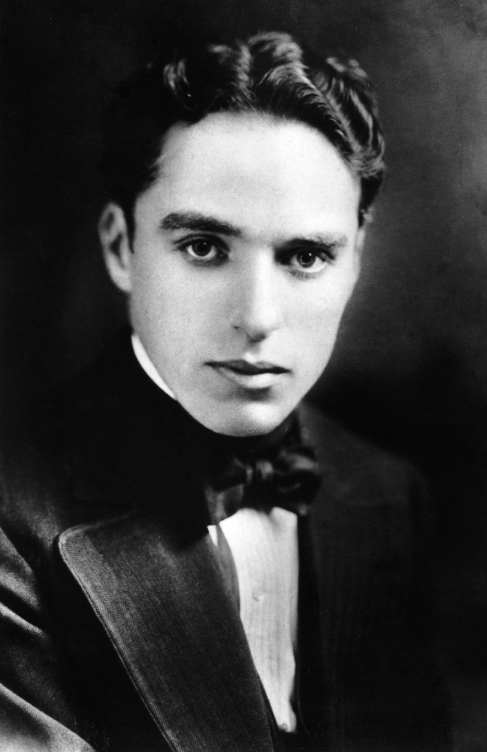charles-chaplin-140500