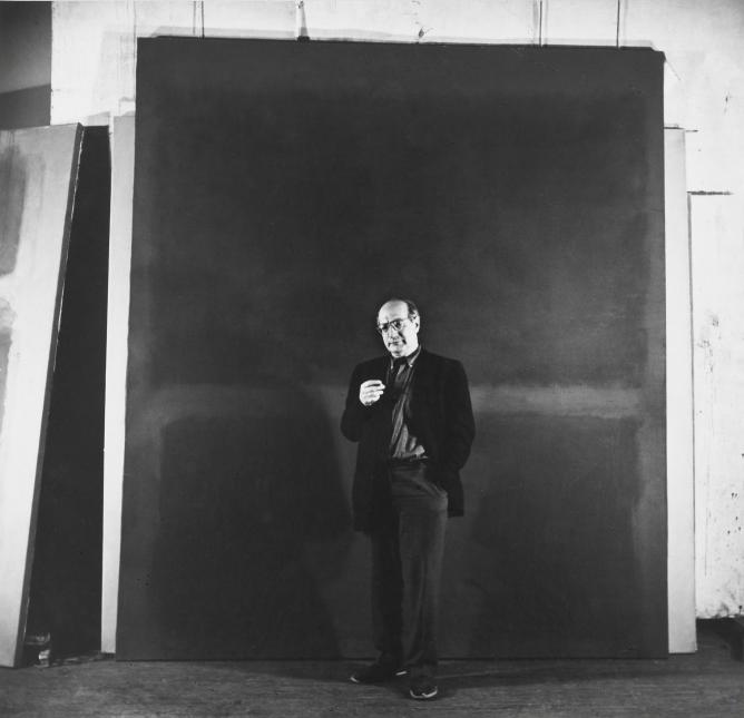 56-286473-rudy-burckhardt-1914-1999-mark-rothko-new-york-1960-gelatinezilverdruk-albright-knox-art-gallery-buffalo