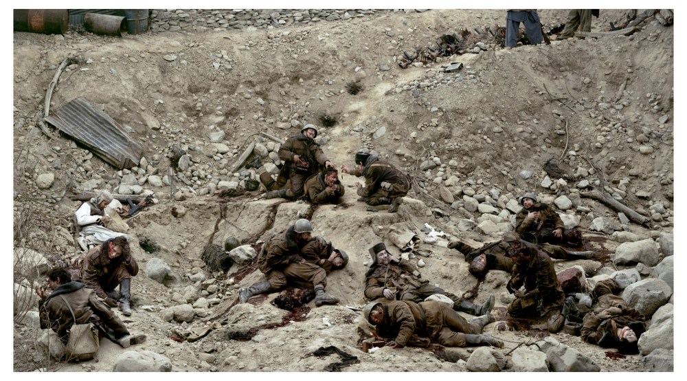 wall_dead_troops_talk_1991-92